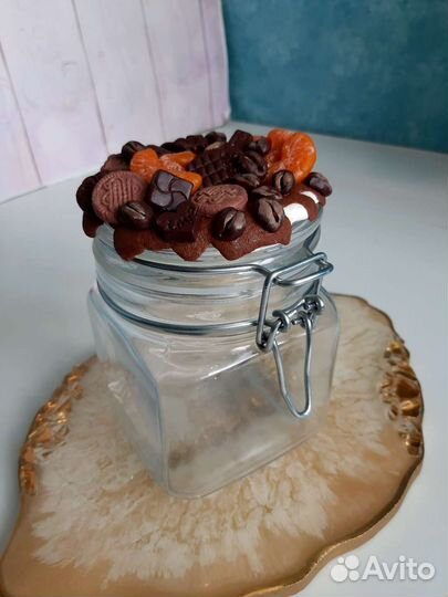 Банка для хранения сыпучих продуктов