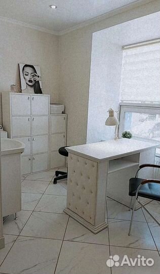 Сдам кабинет мастеру маникюра и педикюра