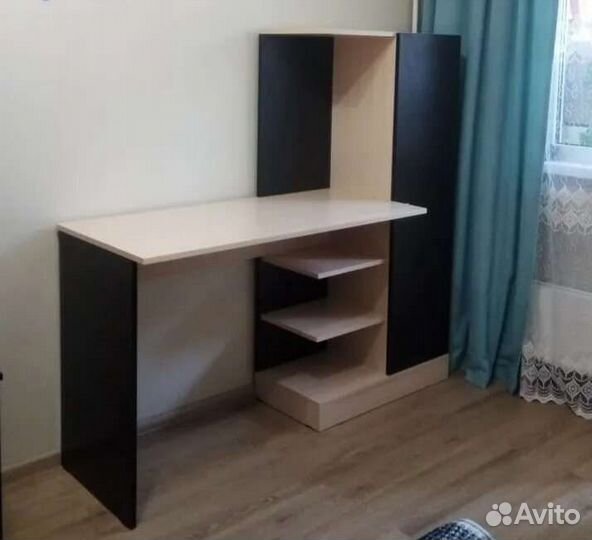 Компьютерный стол новый Квартет 6 в наличии