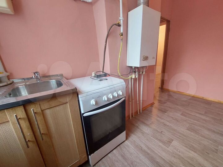 2-к. квартира, 49 м², 1/2 эт.