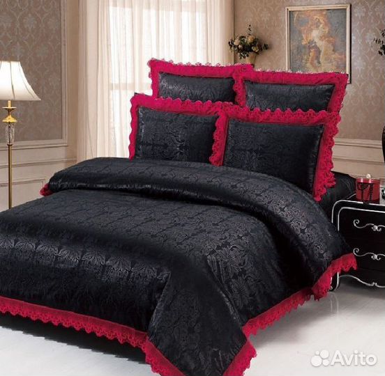 Постельное белье (пододеяльник 1,5сп.+2 наволочки)