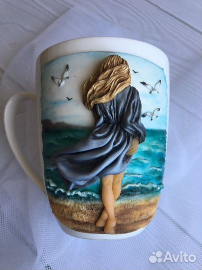 Кружка с декором из полимерной глины