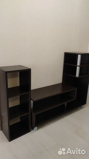 Комплект Тумба под телевизор и вертикальная полка