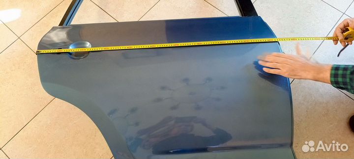 Дверь задняя права rav4