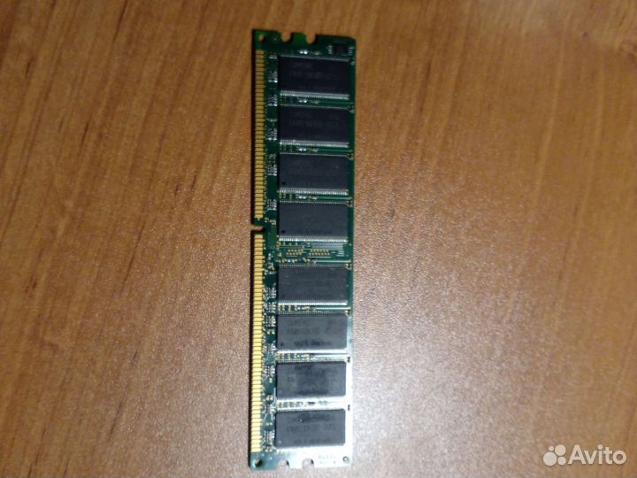 Оперативная память Samsung DDR PC-3200 1GB