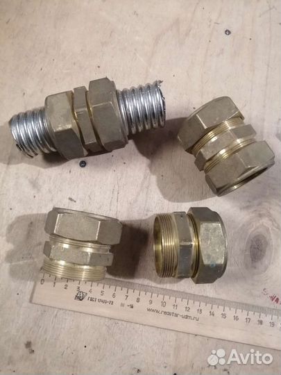 Муфта для гофрированной нержавеющей трубы