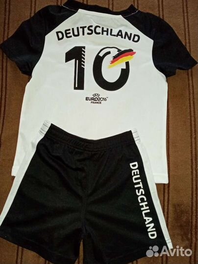 Футбольная форма р. 110-116