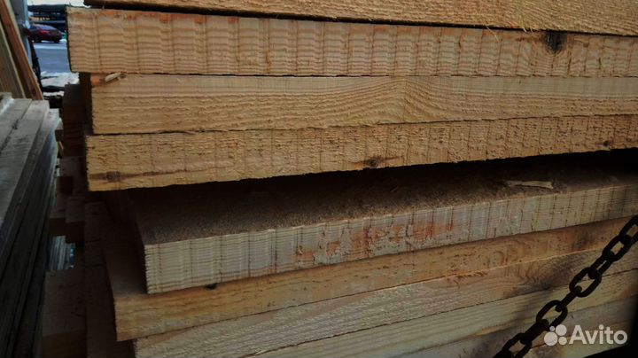 Сосновые доски, натуральность и экологическая чистота в каждом фрагменте