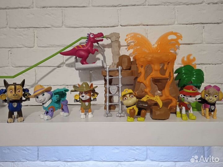 Игрушки щенячий патруль+значки
