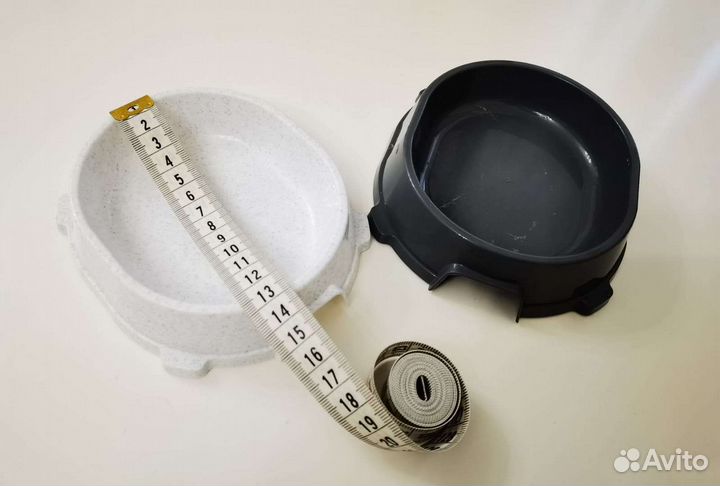 Миски для кошеки собак