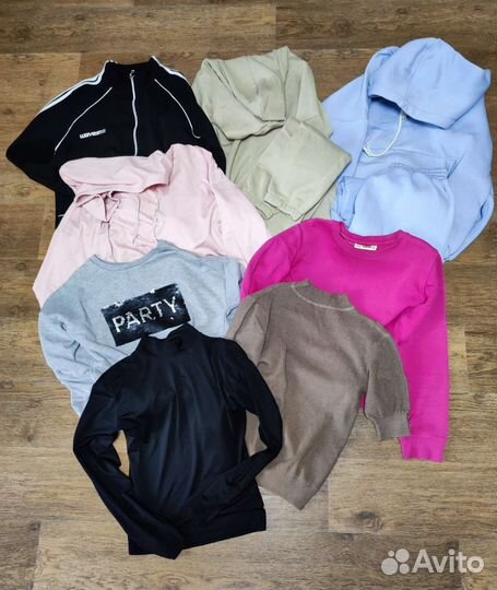 Пакет одежды на девушку 14-16 лет