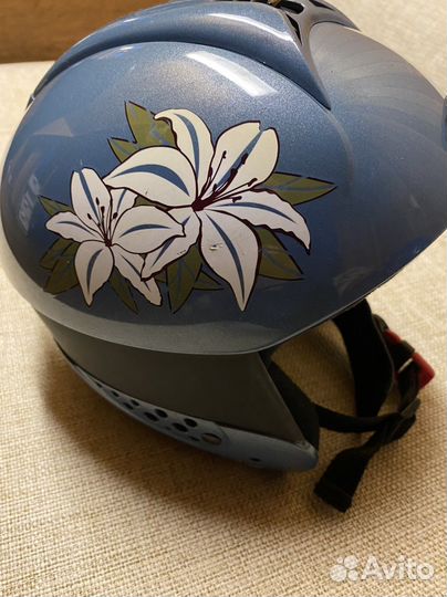 Горнолыжный шлем для девочки