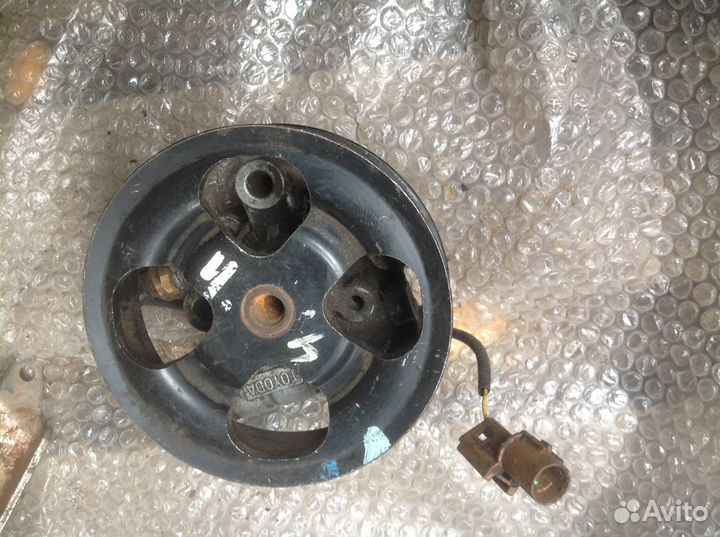 Насос гур бензин дизель Mitsubishi pajero 4