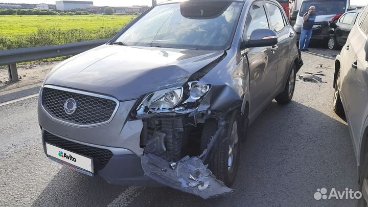 SsangYong Actyon 2.0 AT, 2011, битый, 99 000 км