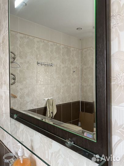 Зеркало с подсветкой для ванной