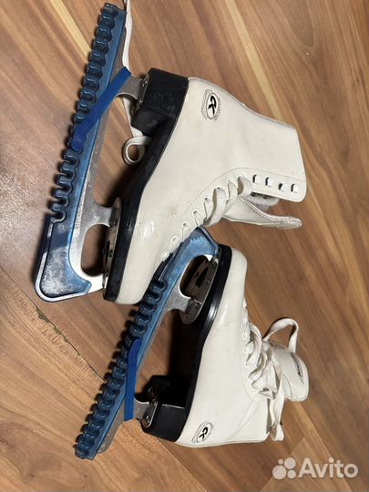 Коньки princess