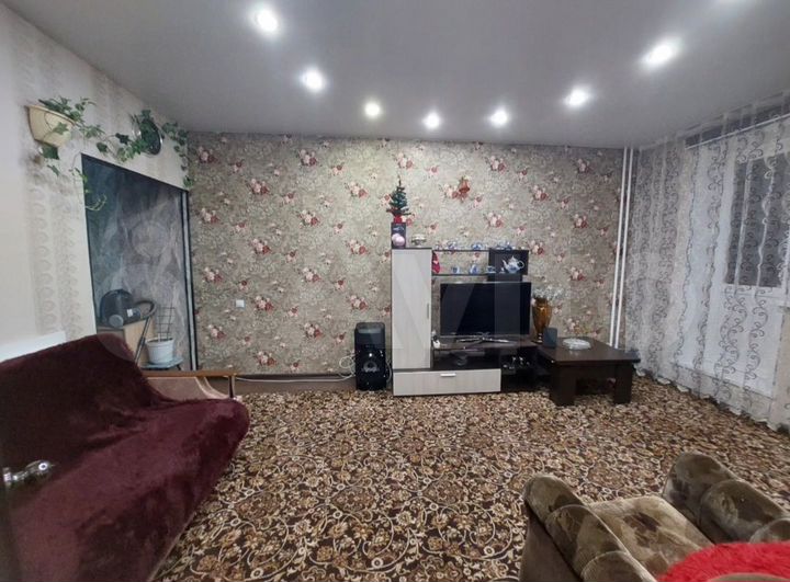 3-к. квартира, 65 м², 5/9 эт.