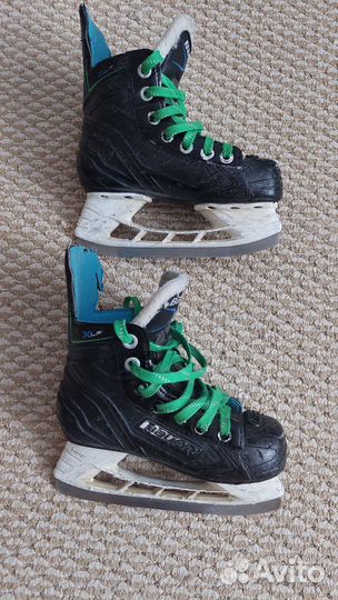 Хоккейные коньки bauer