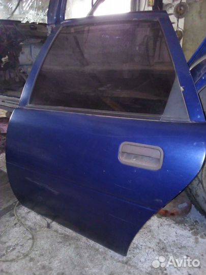 Опель Вектра А Дверь задняя левая