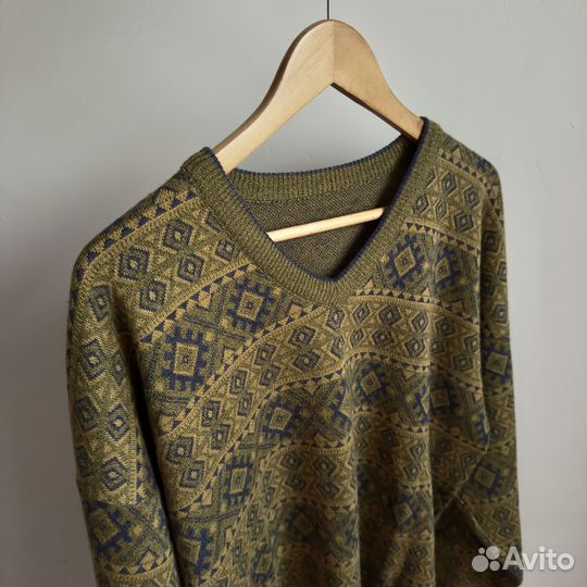 Винтажный свитер