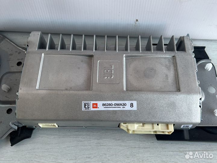 Toyota Land Cruiser 200 Усилитель звука