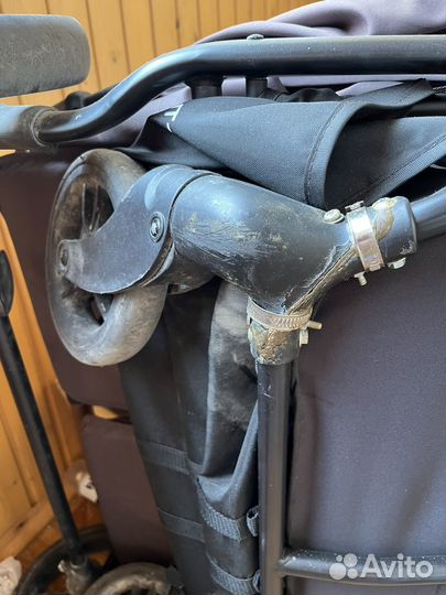 Коляска для двойни на детали