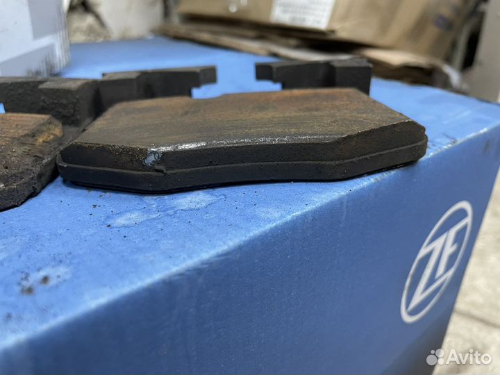 Колодки BMW G30 б/у передние и задние