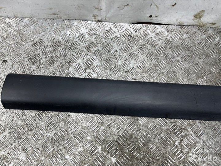 Накладка двери передняя правая Nissan X-Trail T31