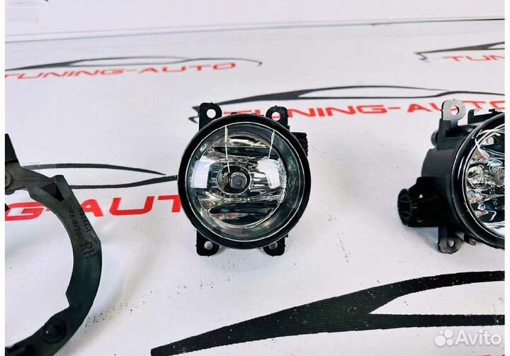 Противотуманные фары Nissan Leaf ZE0 2009-2017