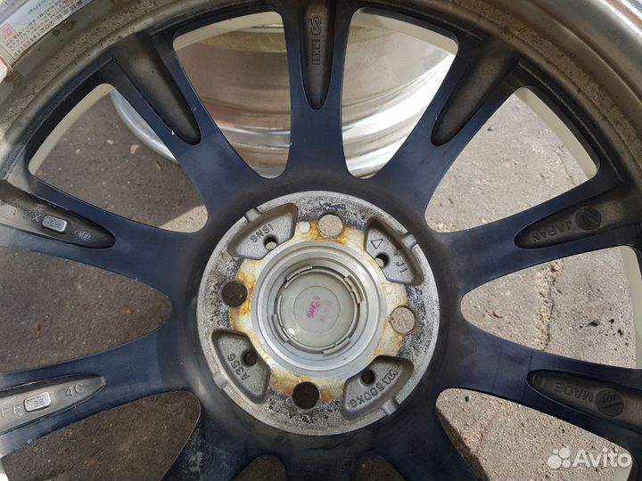 17 4x100 Enkei Kinetic Art на Smart 453 есть шины