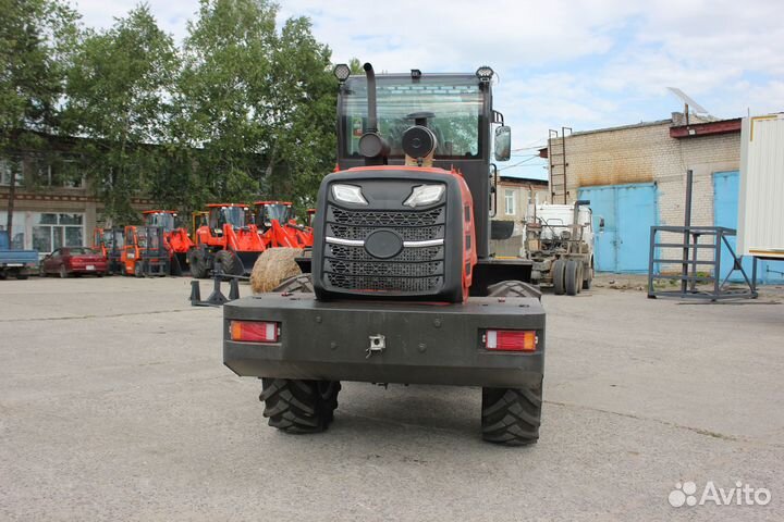 Телескопический погрузчик Redstar TL2500G, 2023
