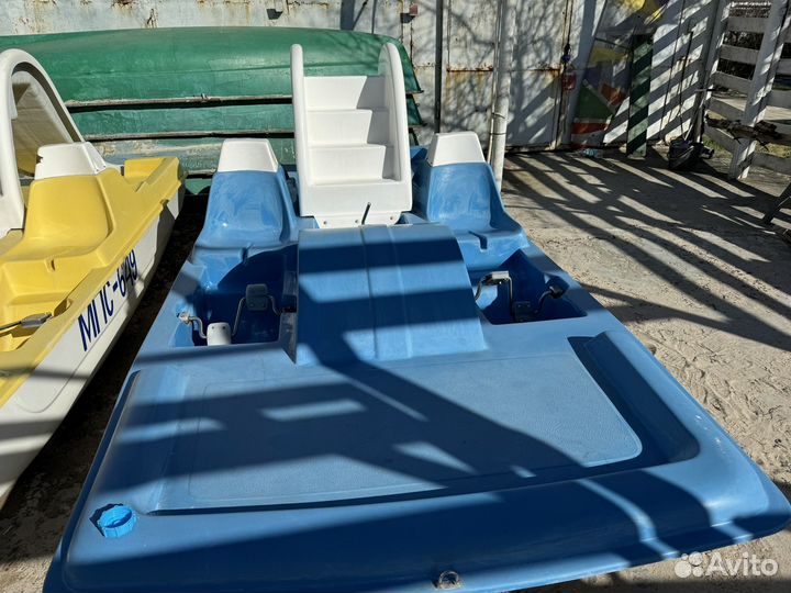 Водные велосипеды, катамараны