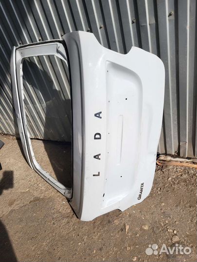 LADA granta лифтбэк крышка багажника