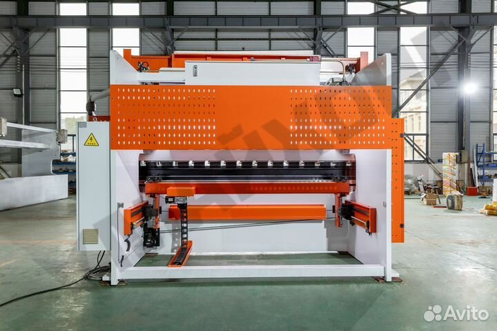 Листогибочный пресс 125 тонн 3200 мм, чпу Delem 53