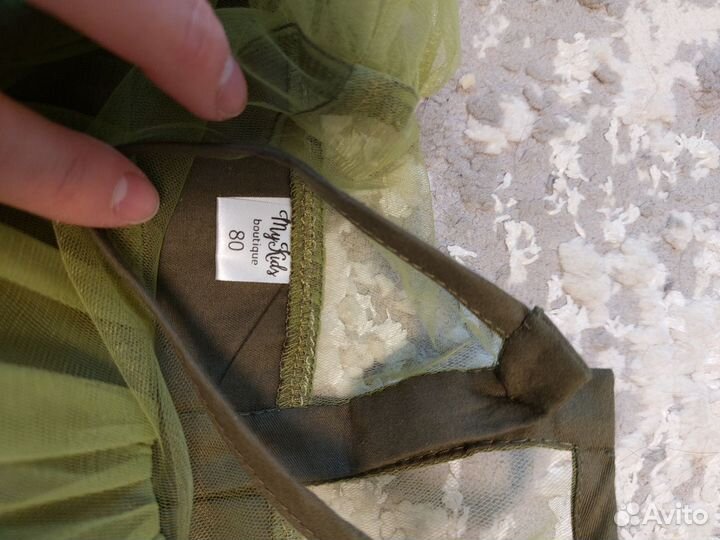 Платье нарядное для девочки 80