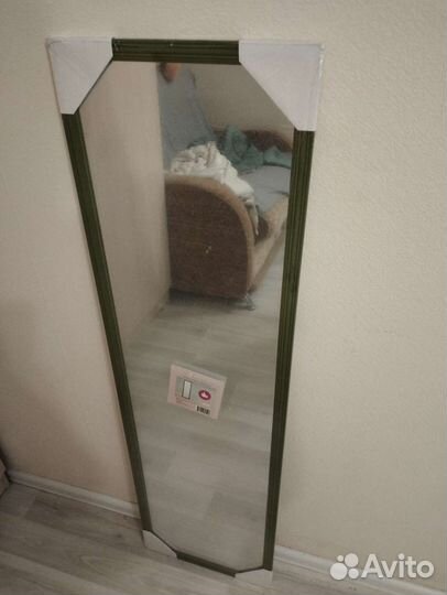 Зеркало новое