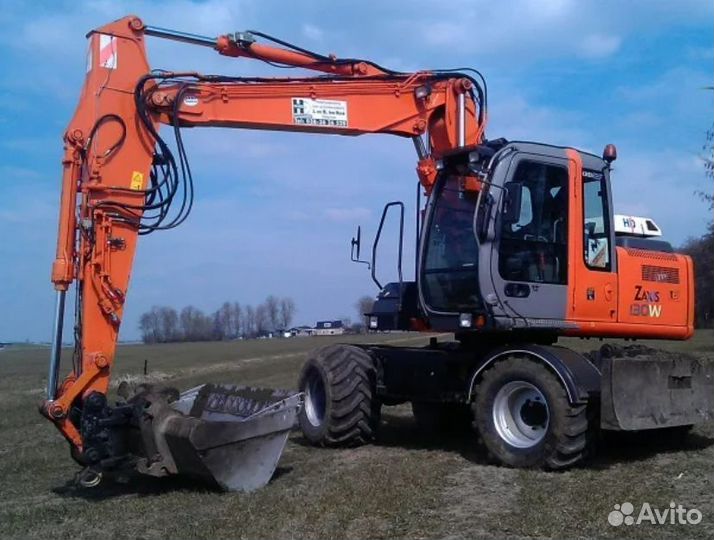 Стекло Hitachi Zaxis 140 2003г. лобовое триплекс