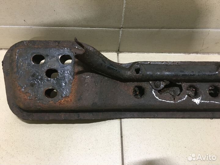 Балка подрадиаторная Jumper 1994-2002