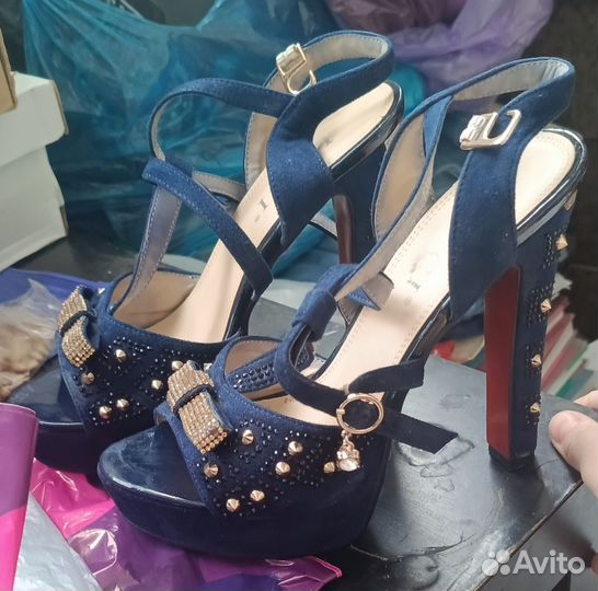 Босоножки женские 38 размер