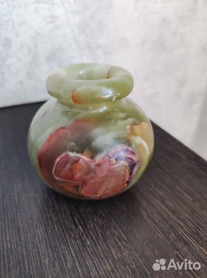 Статуэтки из натурального камня