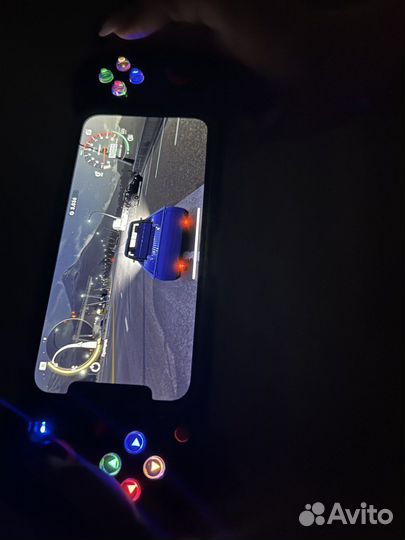 Джойстик (Геймпад для смартфона)