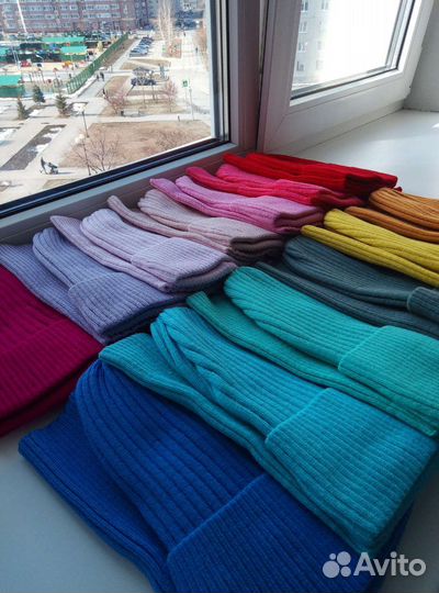 Шапка и снуд, новый комплект. 52-56