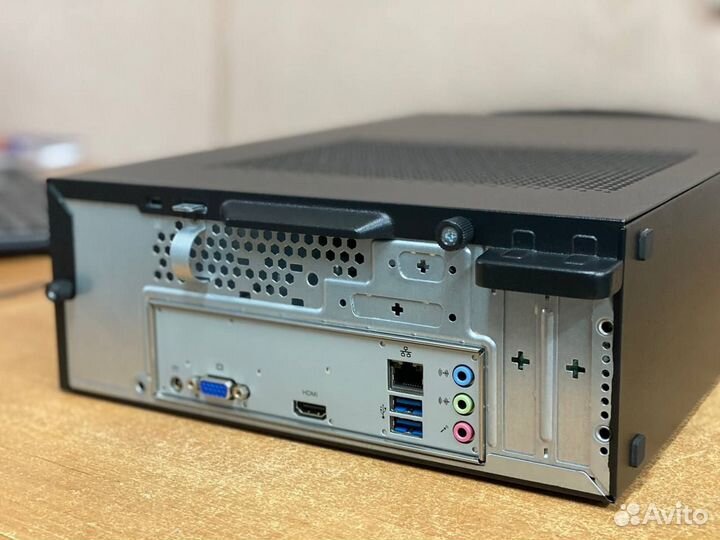 Acer Extensa EX2610G компактный, бесшумный, на SSD