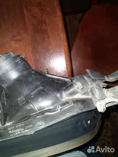 Фара передняя правая ниссан авенир