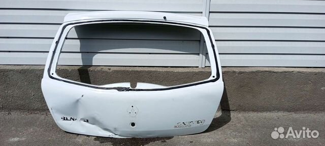 Крышка багажника рено сандеро