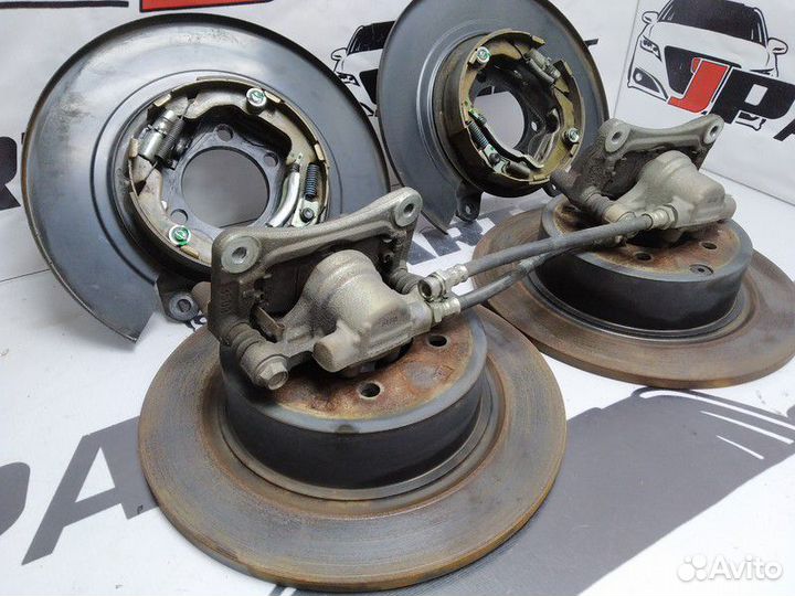 Комплект задних тормозов Mitsubishi ASX I (2010—20