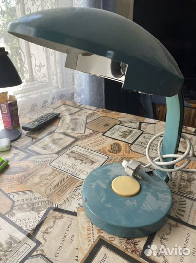 Лампа настольная