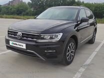 Volkswagen Tiguan 2.0 AT, 2019, 53 000 км, с пробегом, цена 2 670 000 руб.