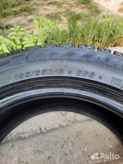 Bridgestone Blizzak Revo GZ 195/55 R15 85S