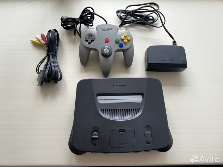 Nintendo 64 игровая приставка в коробке